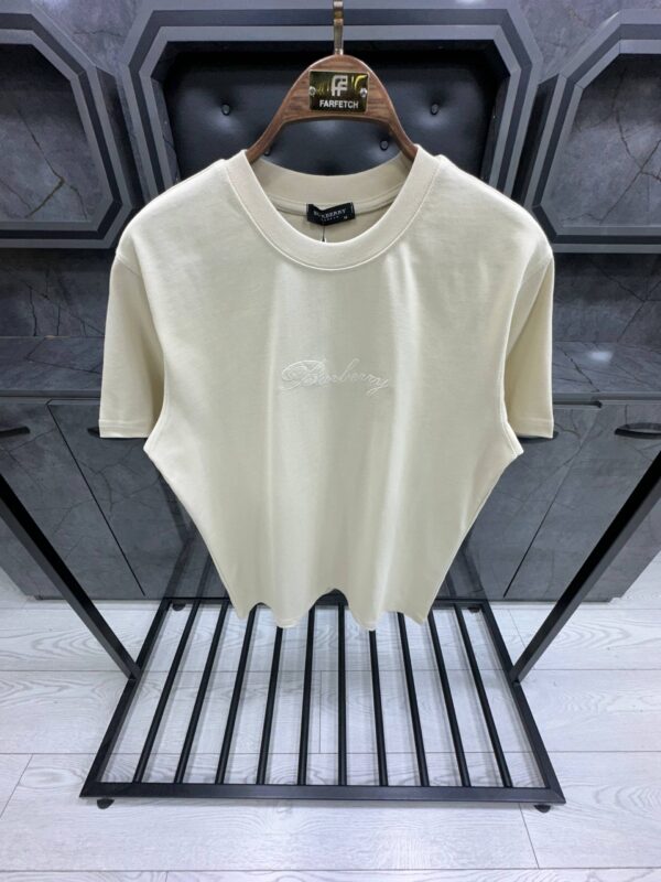 Burberry - BR004