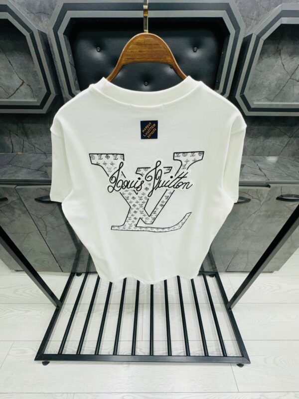 Louis Vuitton - LV092