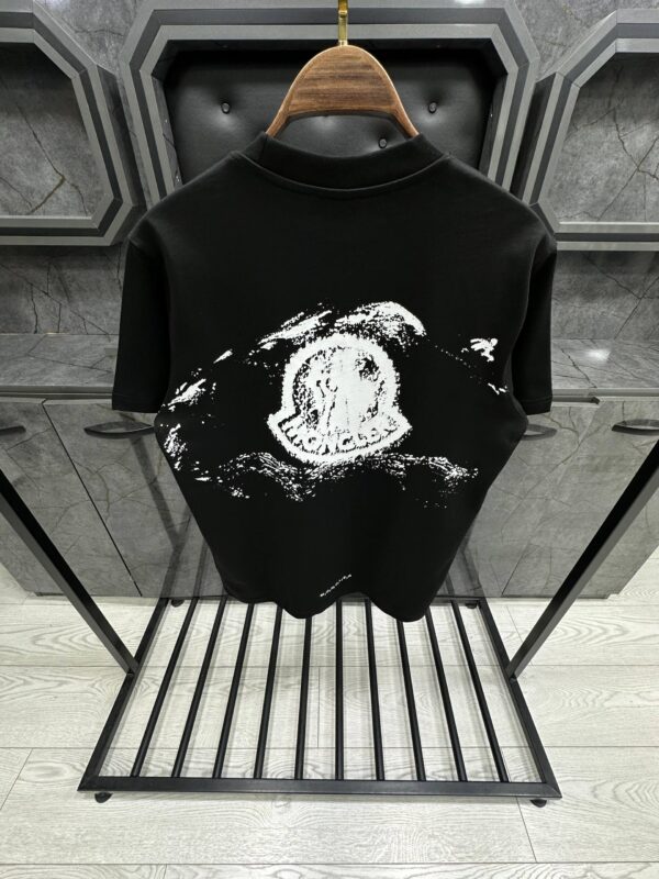Moncler - MNC013
