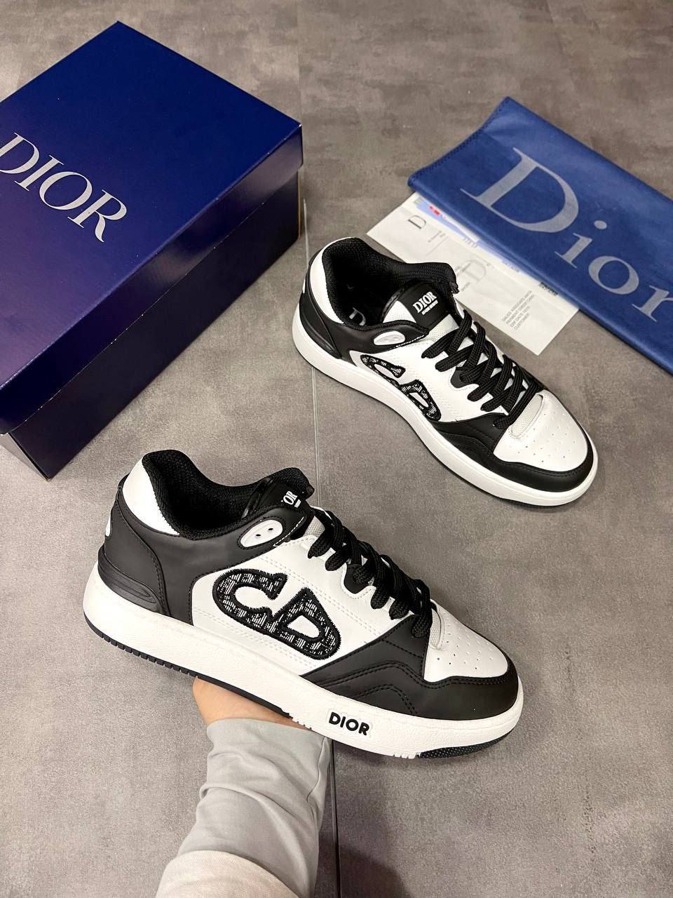 9DBA6C40-DCF8-4C88-B23C-7DC9D4B570E5 Christian Dior Sneakers Μαύρο-Άσπρο - Image 1
