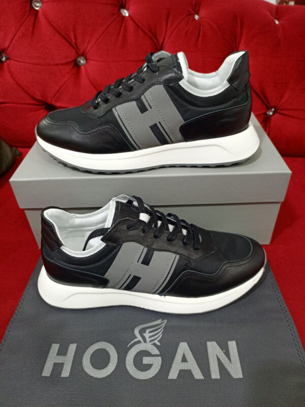 Hogan Black
