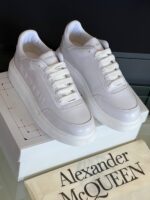 Alexander McQueen - Image 4