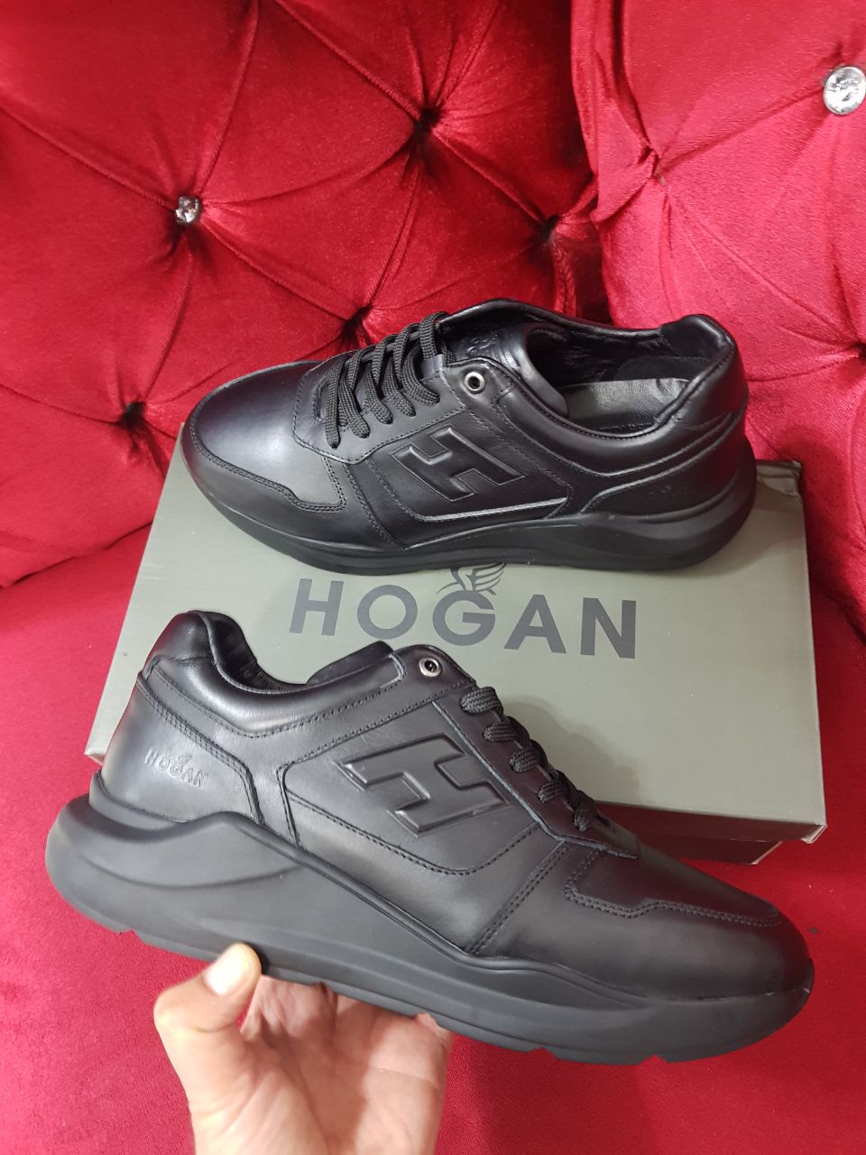 D08AFB01-A160-4221-B9A1-91E8005680E0 Hogan - Image 1