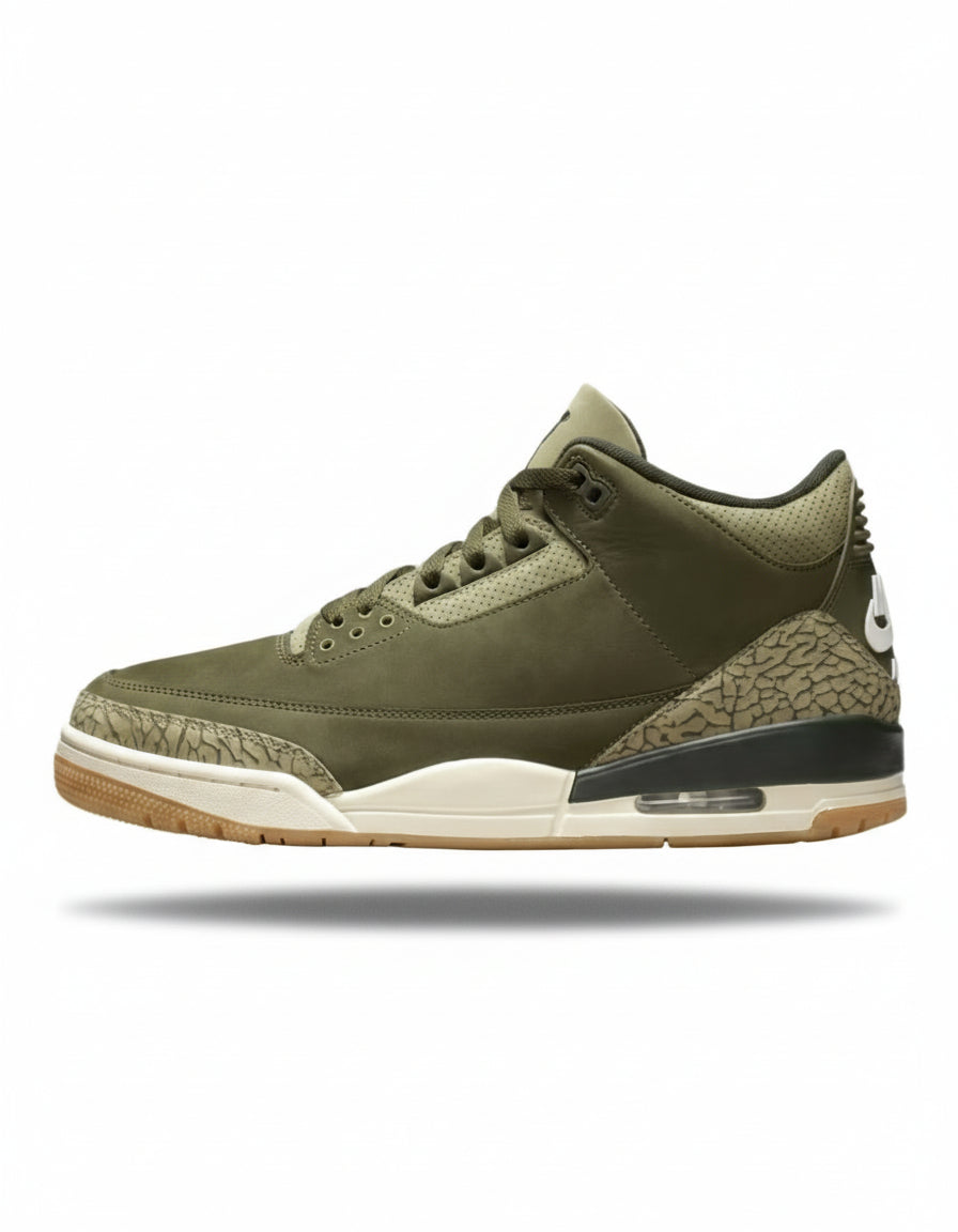 DBF0D7E4-0EF9-472A-ADE6-1583ADF156EB Air Jordan - 839202 - Image 1