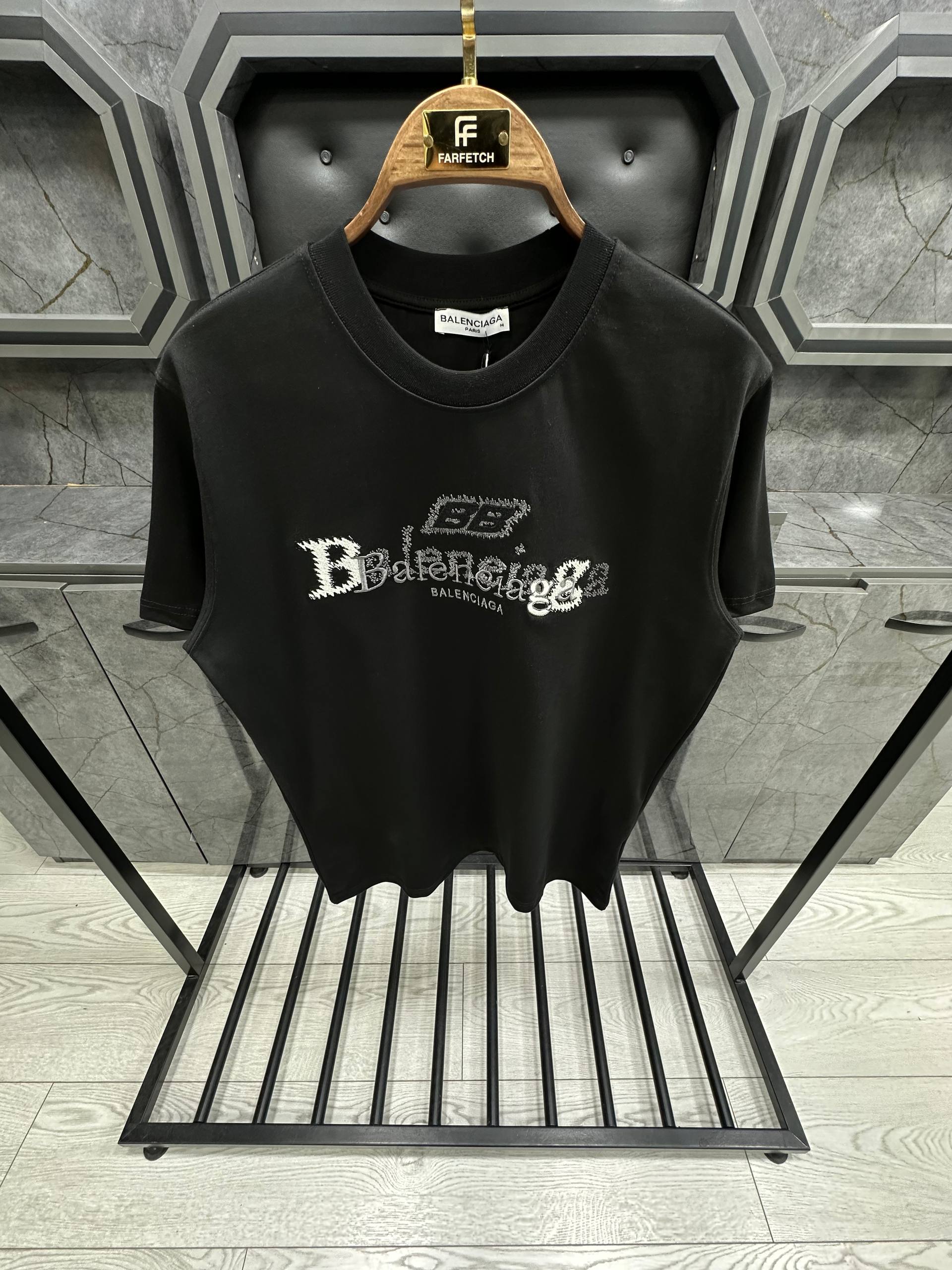 F16C0D92-7E8A-460A-8586-96C2F4CDFF56 Balenciaga - BLC099 - Image 1