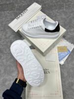 Alexander McQueen Oversized Sneakers White Black Heel - Image 7